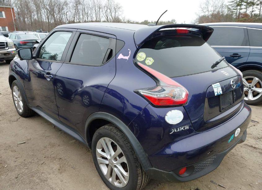 Photo 3 of 2015 Nissan Juke SV (VIN JN8AF5MV4FT558788)