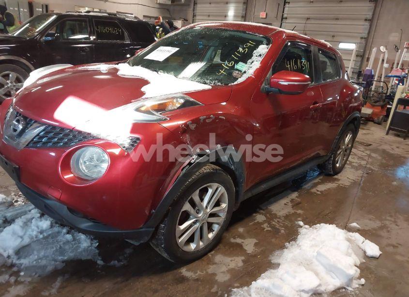 Photo 2 of 2015 Nissan Juke NISMO/S/SL/SV (VIN JN8AF5MV4FT565613)