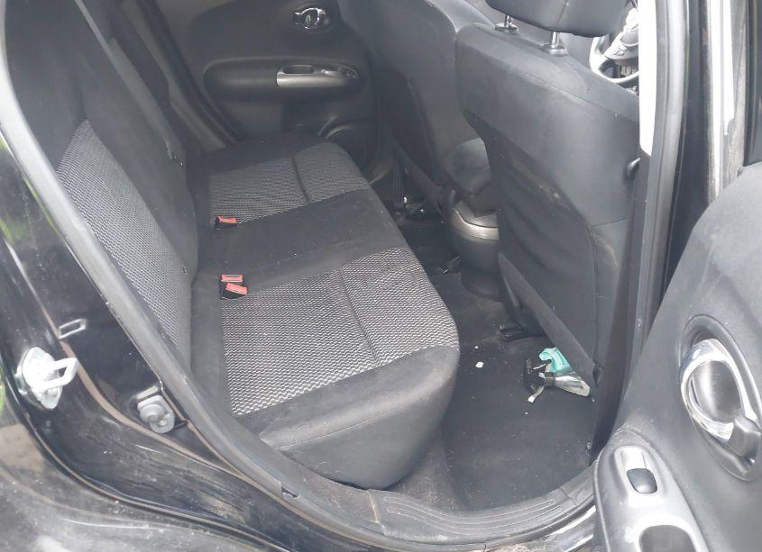 Photo 8 of 2017 Nissan Juke S (VIN JN8AF5MV4HT754488)