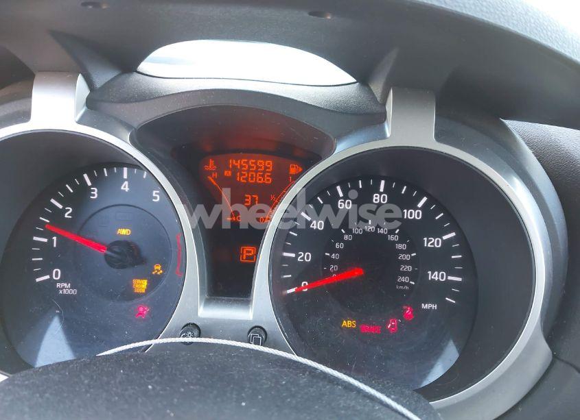 Photo 7 of 2011 Nissan Juke SV (VIN JN8AF5MV5BT005335)