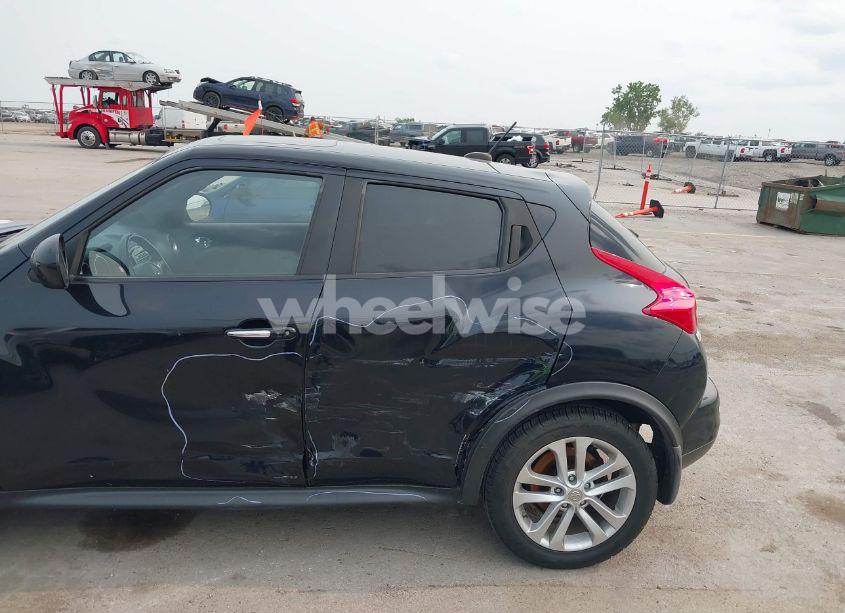 Photo 6 of 2011 Nissan Juke SV (VIN JN8AF5MV5BT007067)