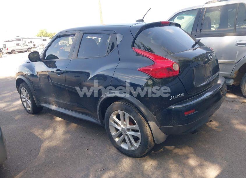 Photo 3 of 2011 Nissan Juke SV (VIN JN8AF5MV5BT007344)