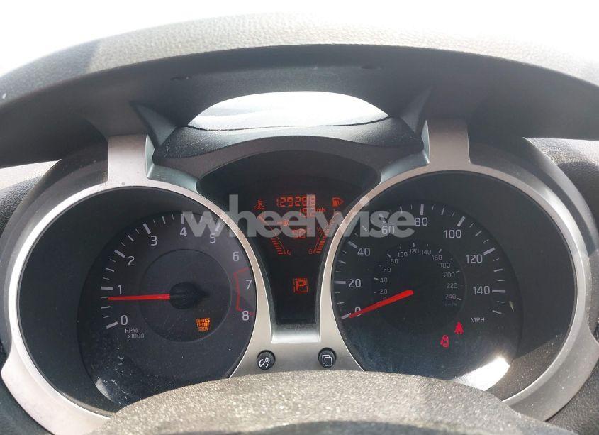 Photo 7 of 2011 Nissan Juke SL (VIN JN8AF5MV5BT014651)