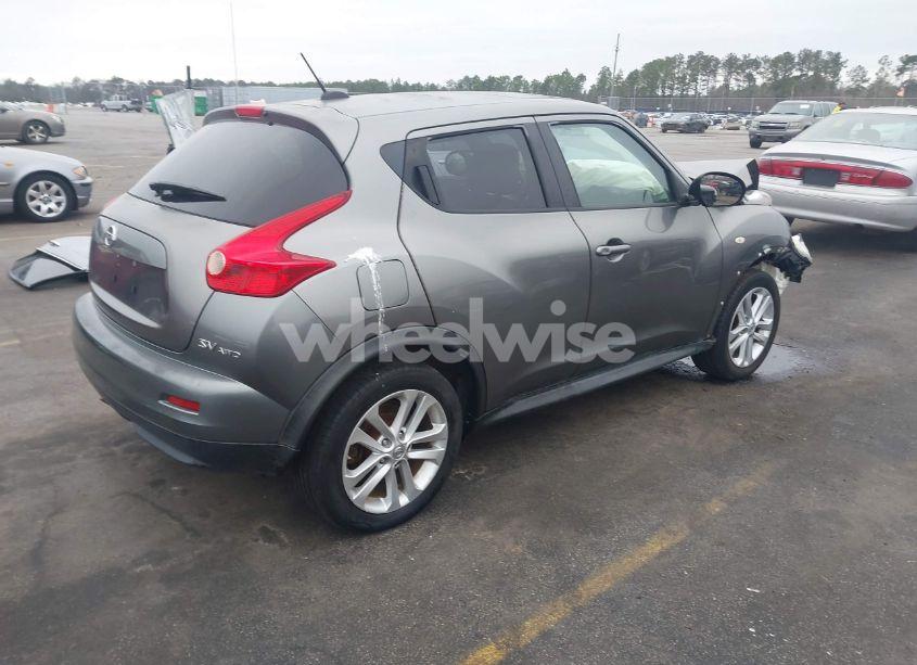 Photo 4 of 2011 Nissan Juke SV (VIN JN8AF5MV5BT022765)