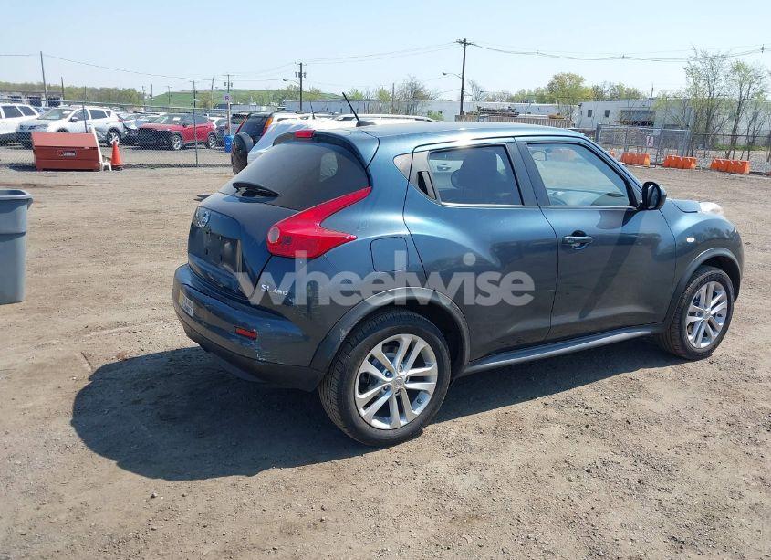 Photo 4 of 2011 Nissan Juke SL (VIN JN8AF5MV5BT028629)