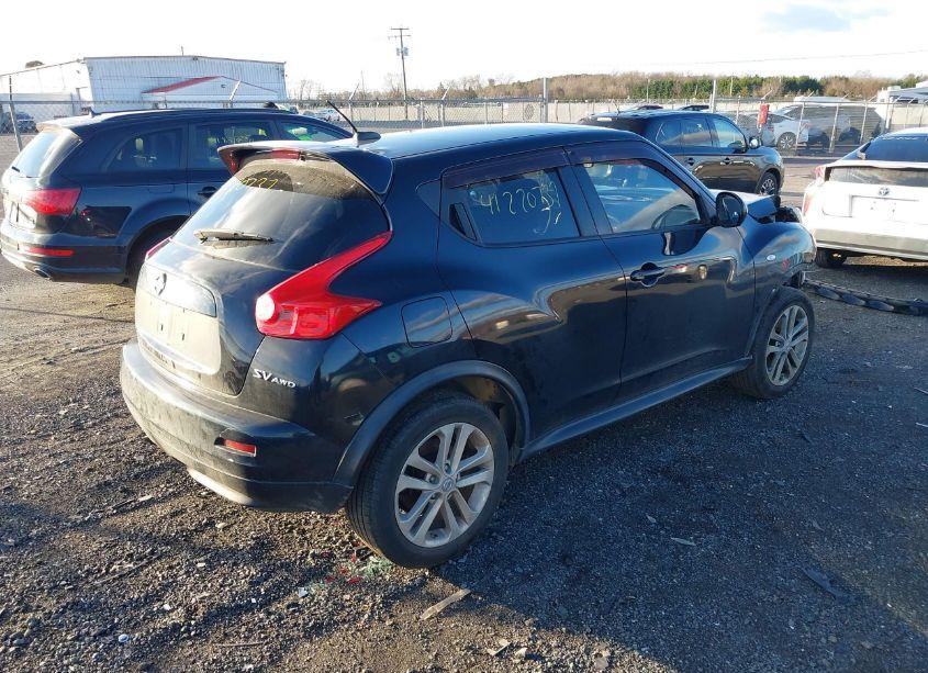 Photo 4 of 2012 Nissan Juke SV (VIN JN8AF5MV5CT105579)