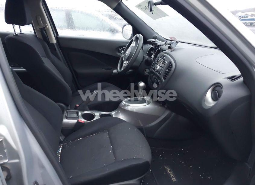 Photo 5 of 2012 Nissan Juke S (VIN JN8AF5MV5CT106425)