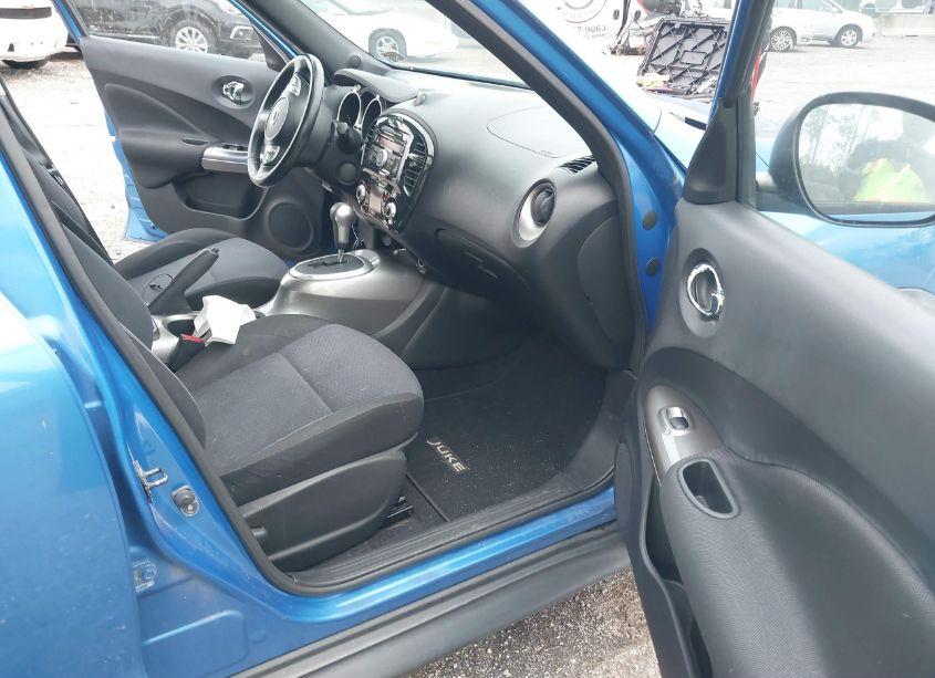 Photo 5 of 2012 Nissan Juke SV (VIN JN8AF5MV5CT116291)