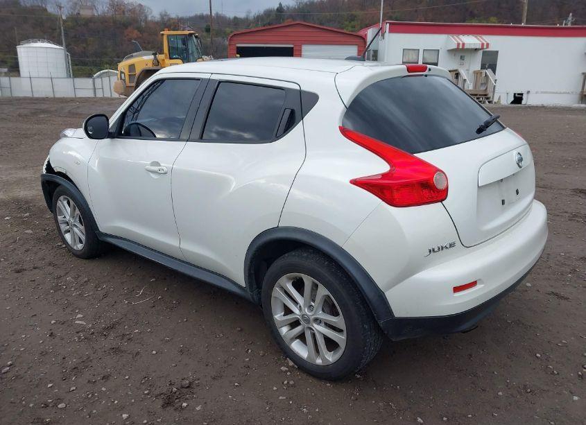 Photo 3 of 2013 Nissan Juke SL (VIN JN8AF5MV5DT209636)