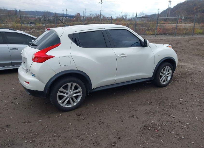 Photo 4 of 2013 Nissan Juke SL (VIN JN8AF5MV5DT209636)