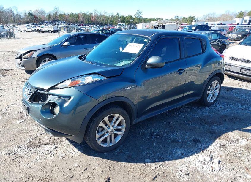 Photo 2 of 2013 Nissan Juke SL (VIN JN8AF5MV5DT220474)