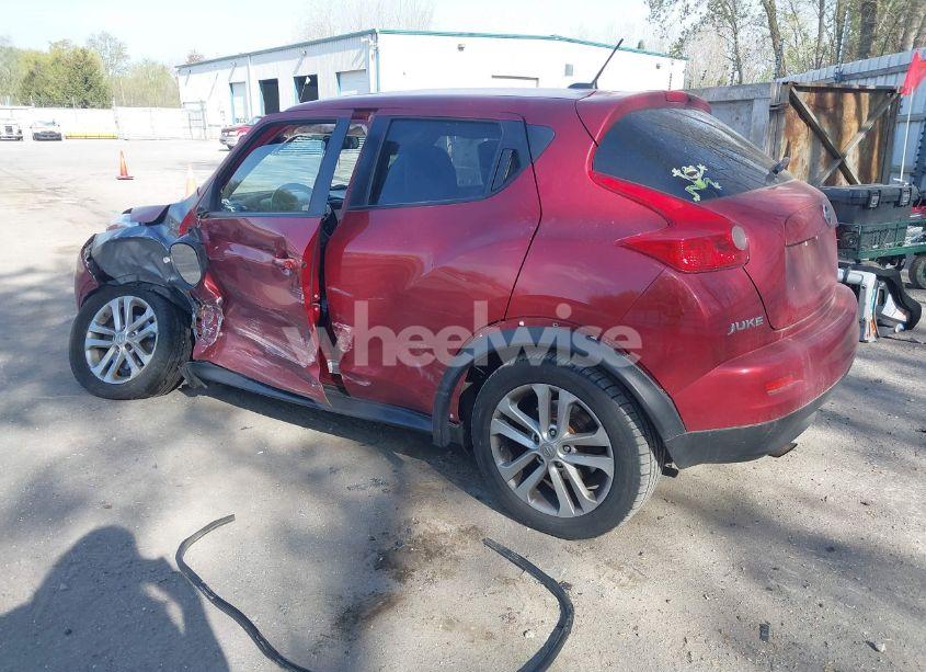 Photo 3 of 2013 Nissan Juke NISMO/S/SL/SV (VIN JN8AF5MV5DT229319)