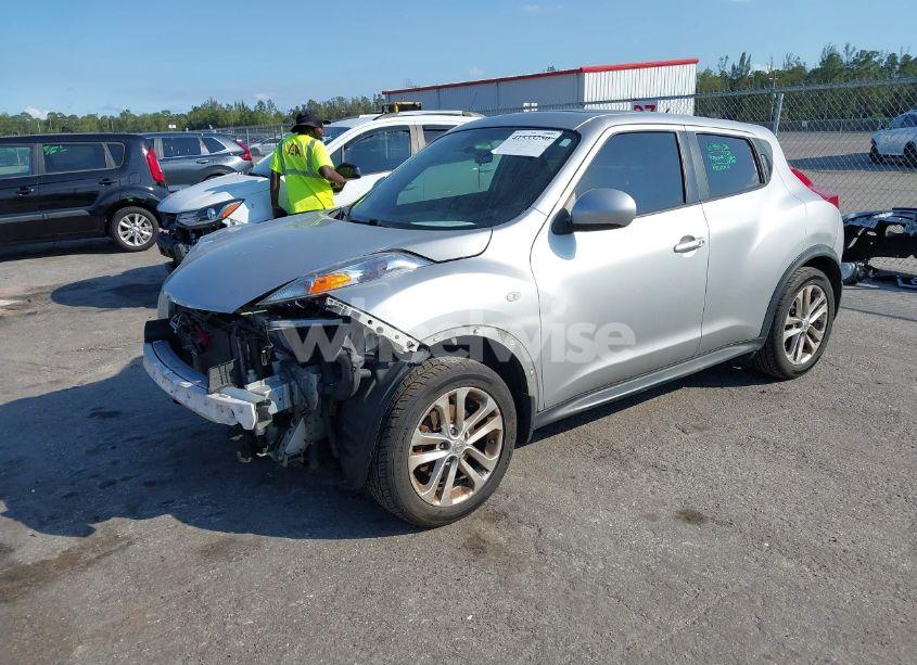 Photo 2 of 2014 Nissan Juke SL (VIN JN8AF5MV5ET360719)
