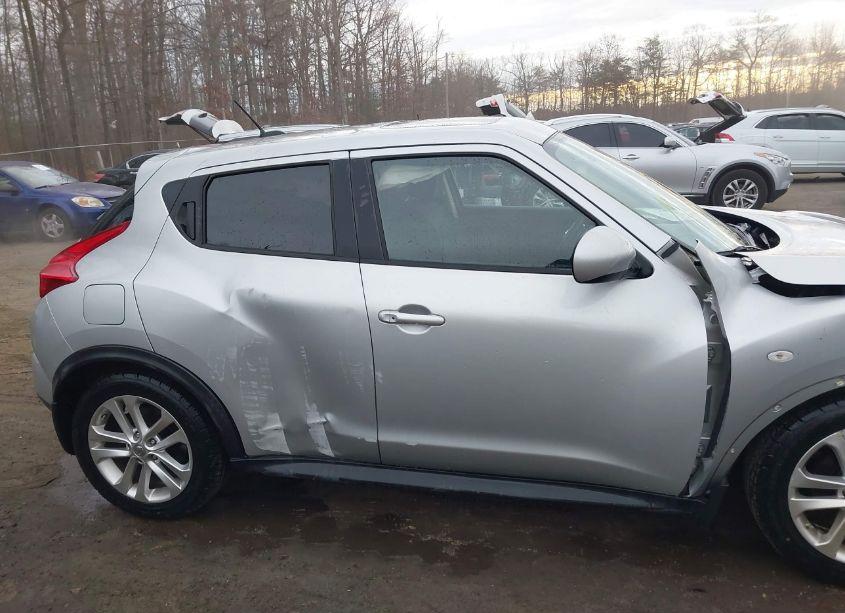 Photo 13 of 2014 Nissan Juke SV (VIN JN8AF5MV5ET483212)