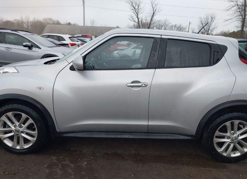 Photo 14 of 2014 Nissan Juke SV (VIN JN8AF5MV5ET483212)