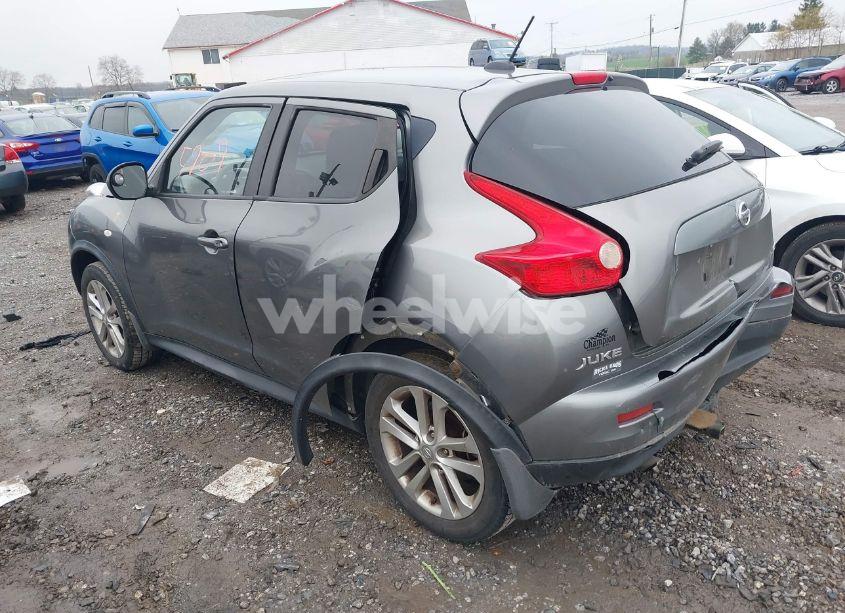 Photo 3 of 2011 Nissan Juke SV (VIN JN8AF5MV6BT007384)