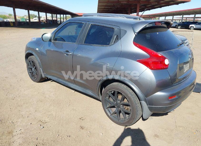 Photo 3 of 2011 Nissan Juke SV (VIN JN8AF5MV6BT010463)