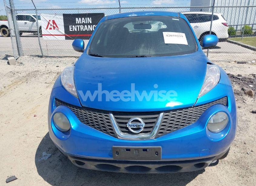 Photo 6 of 2011 Nissan Juke S (VIN JN8AF5MV6BT015680)