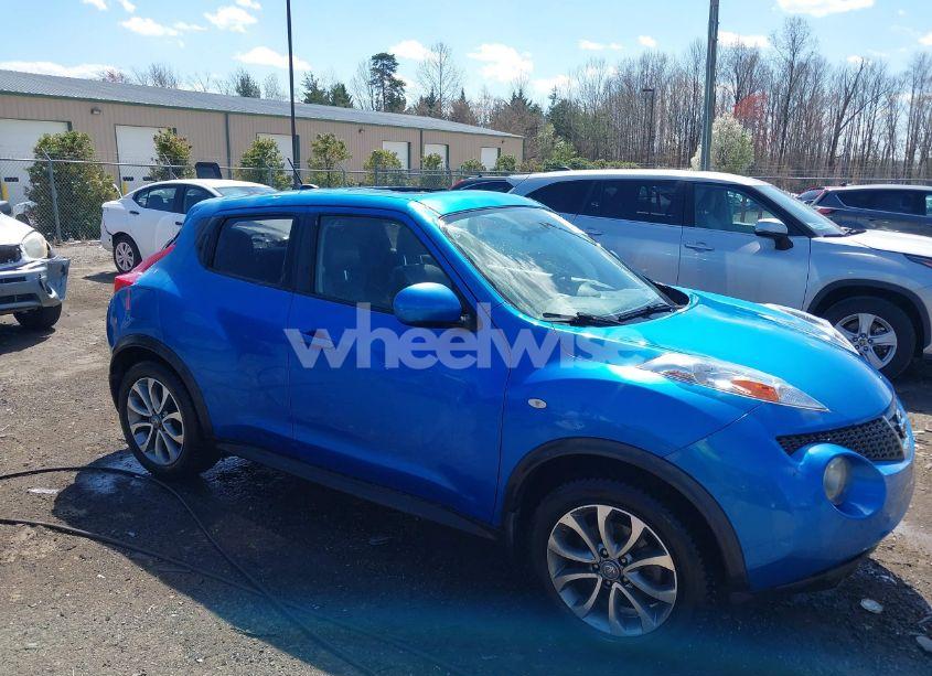 2011 Nissan Juke SL (VIN JN8AF5MV6BT017333) main photo