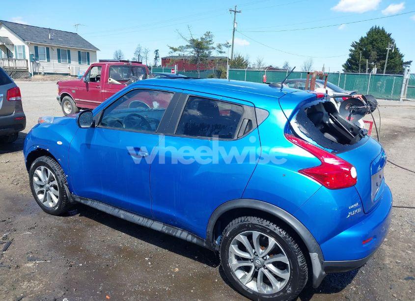 Photo 3 of 2011 Nissan Juke SL (VIN JN8AF5MV6BT017333)