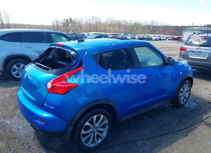 Photo 4 of 2011 Nissan Juke SL (VIN JN8AF5MV6BT017333)