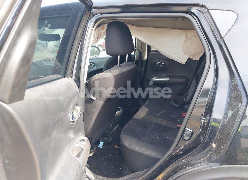 Photo 8 of 2011 Nissan Juke SV (VIN JN8AF5MV6BT022497)