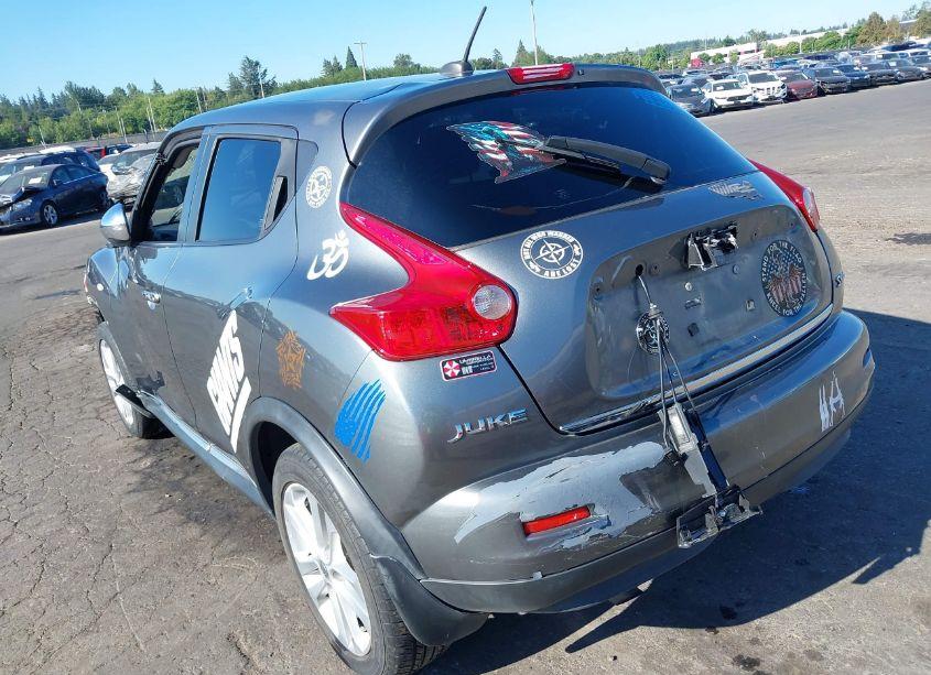 Photo 3 of 2011 Nissan Juke SV (VIN JN8AF5MV6BT025562)