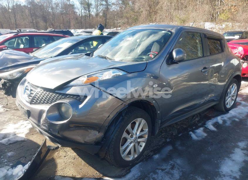 Photo 2 of 2012 Nissan Juke SV (VIN JN8AF5MV6CT108121)