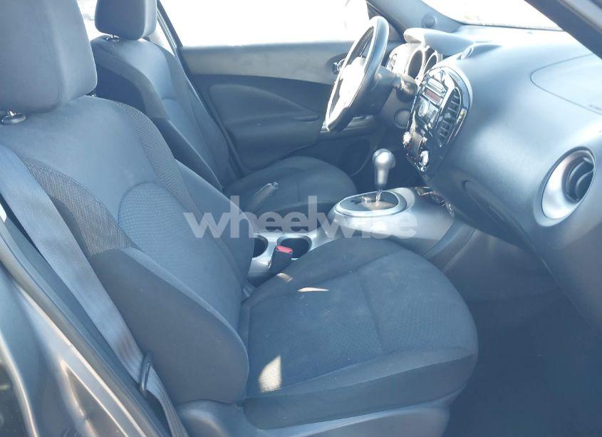 Photo 5 of 2012 Nissan Juke SV (VIN JN8AF5MV6CT116848)