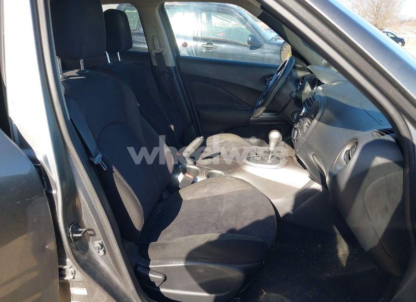 Photo 5 of 2012 Nissan Juke S (VIN JN8AF5MV6CT118261)