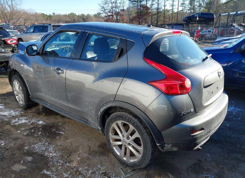 Photo 3 of 2013 Nissan Juke S (VIN JN8AF5MV6DT223917)