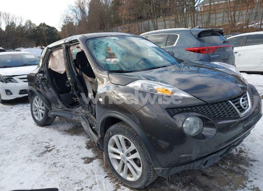 2013 Nissan Juke S (VIN JN8AF5MV6DT227174) main photo