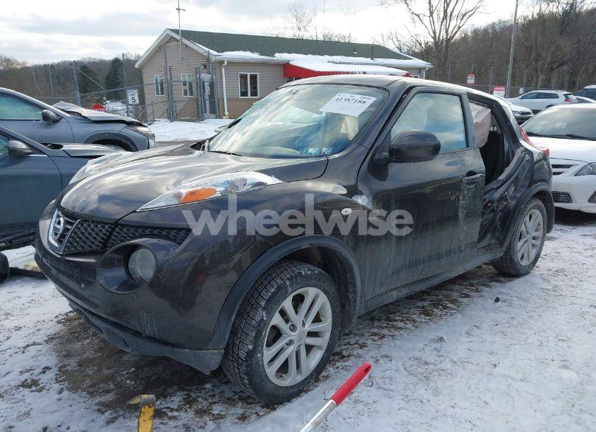 Photo 2 of 2013 Nissan Juke S (VIN JN8AF5MV6DT227174)