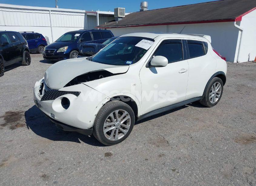 Photo 2 of 2013 Nissan Juke NISMO/S/SL/SV (VIN JN8AF5MV6DT230561)