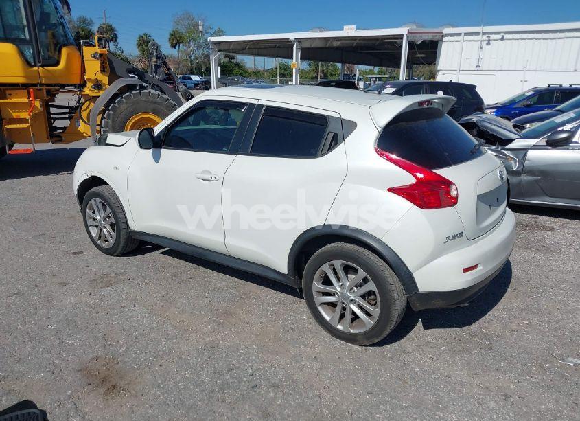 Photo 3 of 2013 Nissan Juke NISMO/S/SL/SV (VIN JN8AF5MV6DT230561)