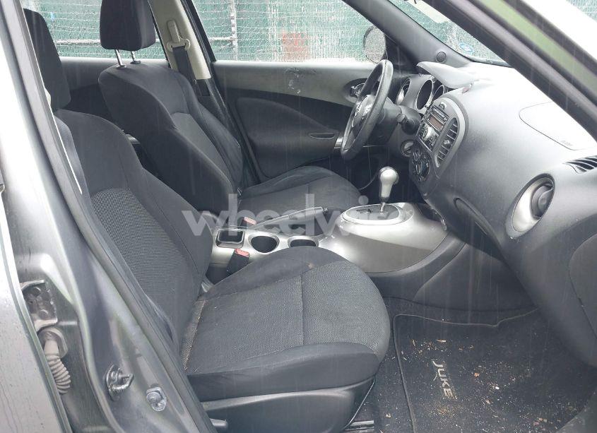 Photo 5 of 2014 Nissan Juke S (VIN JN8AF5MV6ET355822)