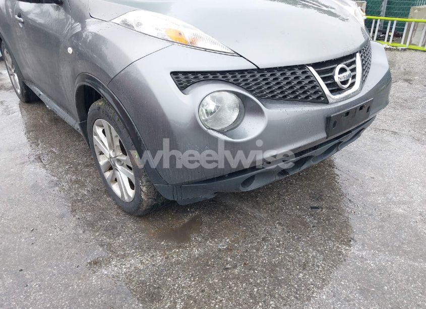 Photo 6 of 2014 Nissan Juke S (VIN JN8AF5MV6ET355822)