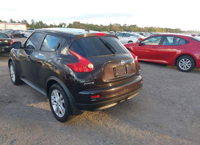Photo 3 of 2014 Nissan Juke SL (VIN JN8AF5MV6ET362110)
