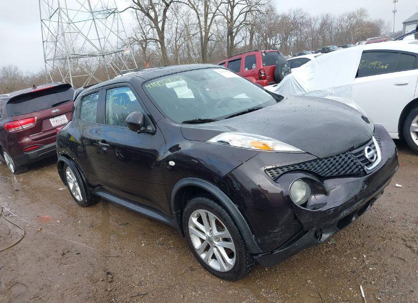 2014 Nissan Juke S (VIN JN8AF5MV6ET362267) main photo