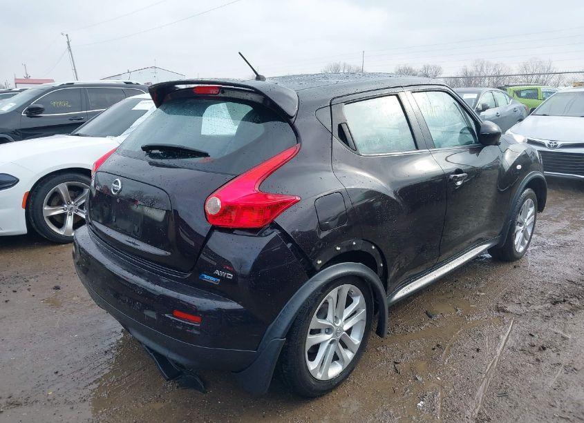 Photo 4 of 2014 Nissan Juke S (VIN JN8AF5MV6ET362267)
