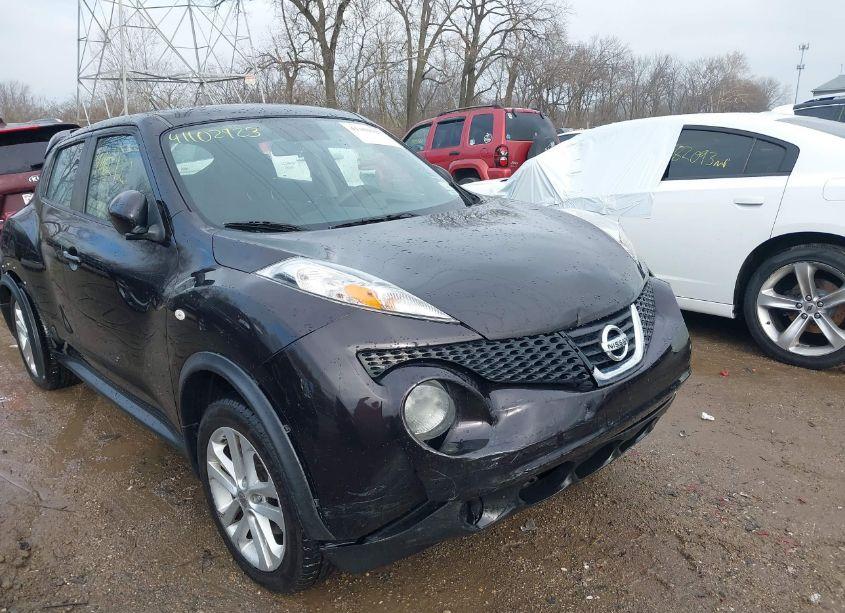 Photo 6 of 2014 Nissan Juke S (VIN JN8AF5MV6ET362267)