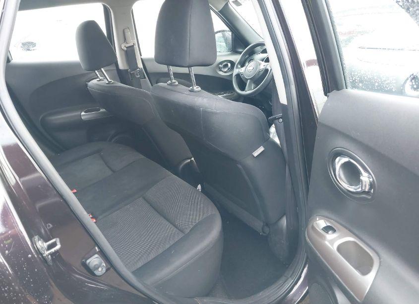 Photo 8 of 2014 Nissan Juke S (VIN JN8AF5MV6ET362267)