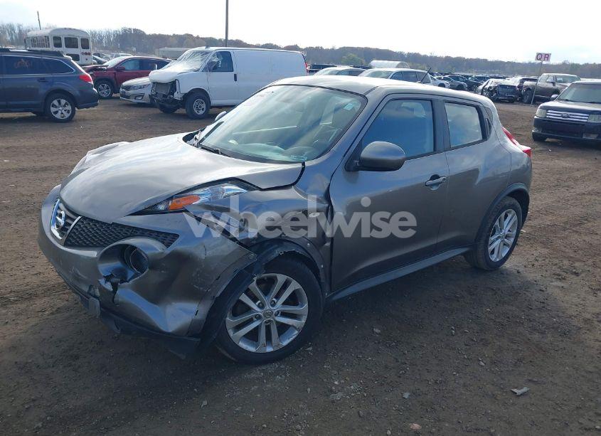 Photo 2 of 2014 Nissan Juke NISMO/S/SL/SV (VIN JN8AF5MV6ET362477)