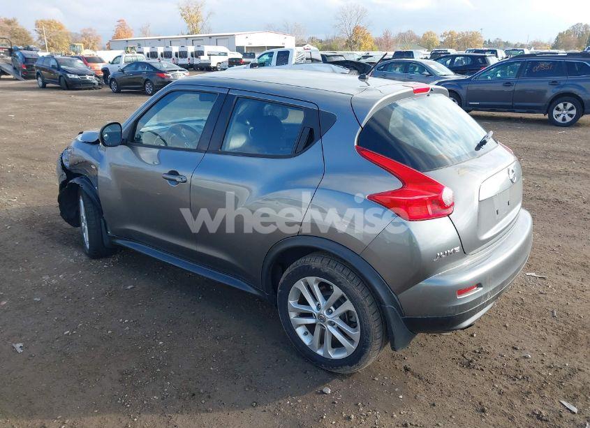 Photo 3 of 2014 Nissan Juke NISMO/S/SL/SV (VIN JN8AF5MV6ET362477)