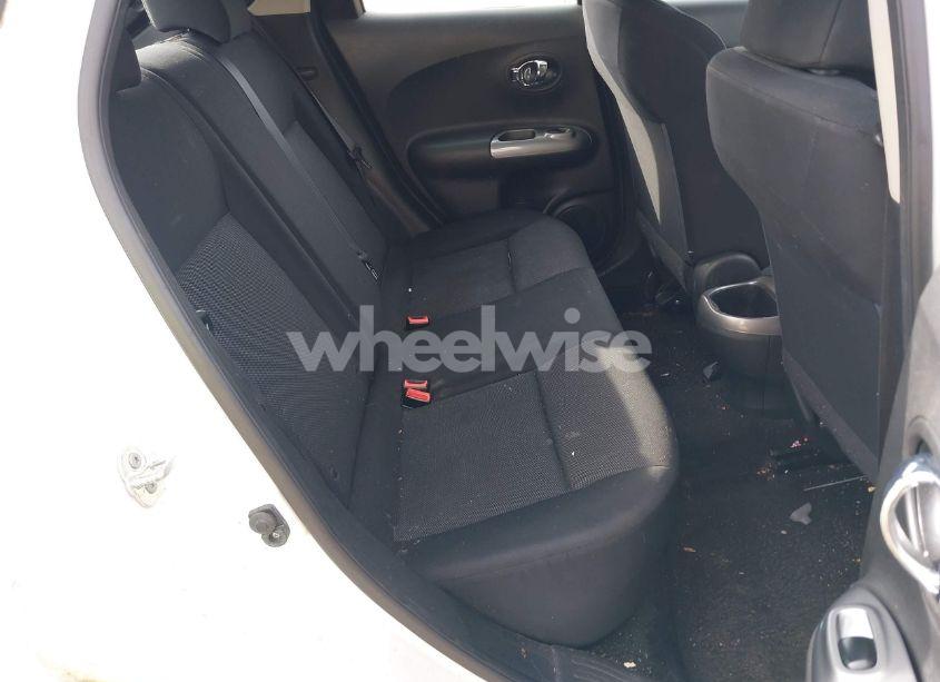 Photo 8 of 2014 Nissan Juke S (VIN JN8AF5MV6ET482103)