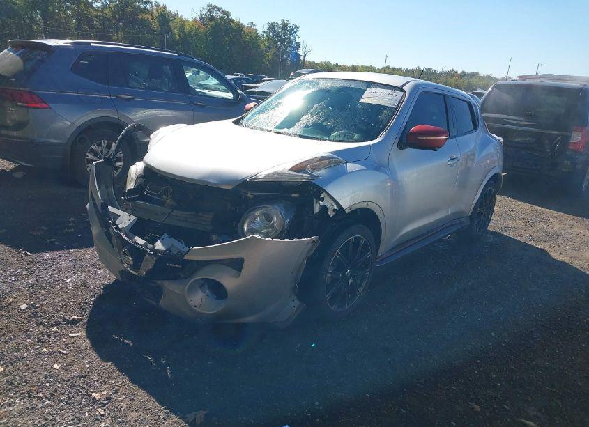 Photo 2 of 2015 Nissan Juke NISMO (VIN JN8AF5MV6FT559909)