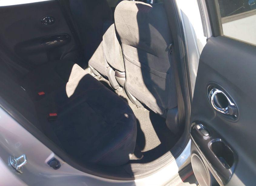 Photo 8 of 2015 Nissan Juke NISMO (VIN JN8AF5MV6FT559909)