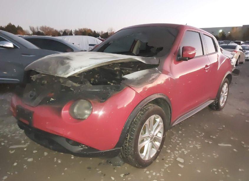 Photo 2 of 2015 Nissan Juke S (VIN JN8AF5MV6FT563104)
