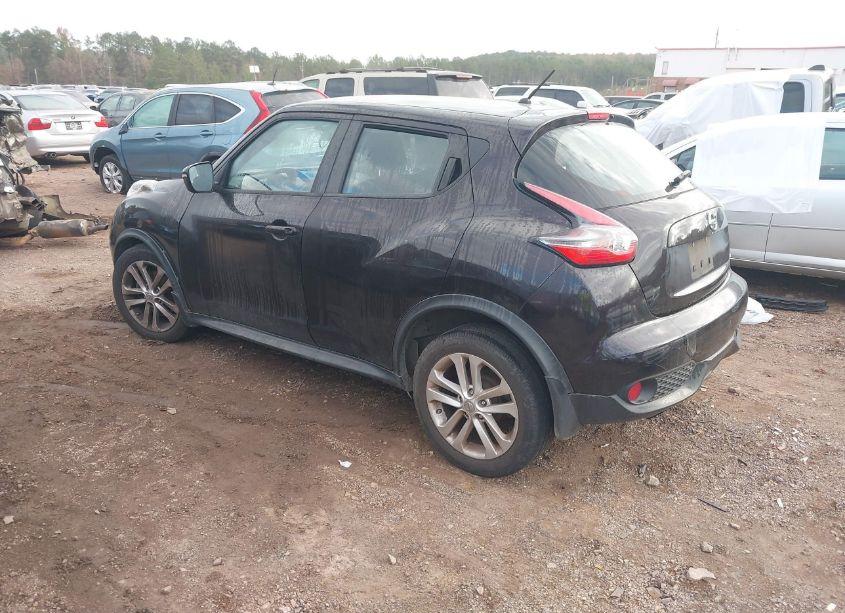 Photo 3 of 2015 Nissan Juke S (VIN JN8AF5MV6FT563202)