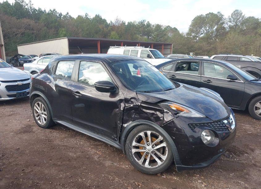 Photo 6 of 2015 Nissan Juke S (VIN JN8AF5MV6FT563202)